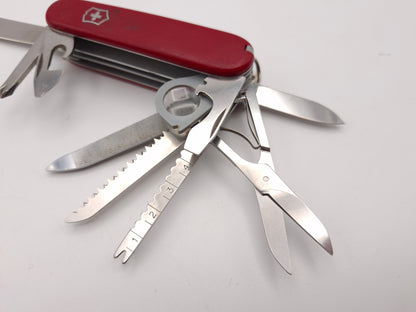Victorinox Champion Original Red – Grade C