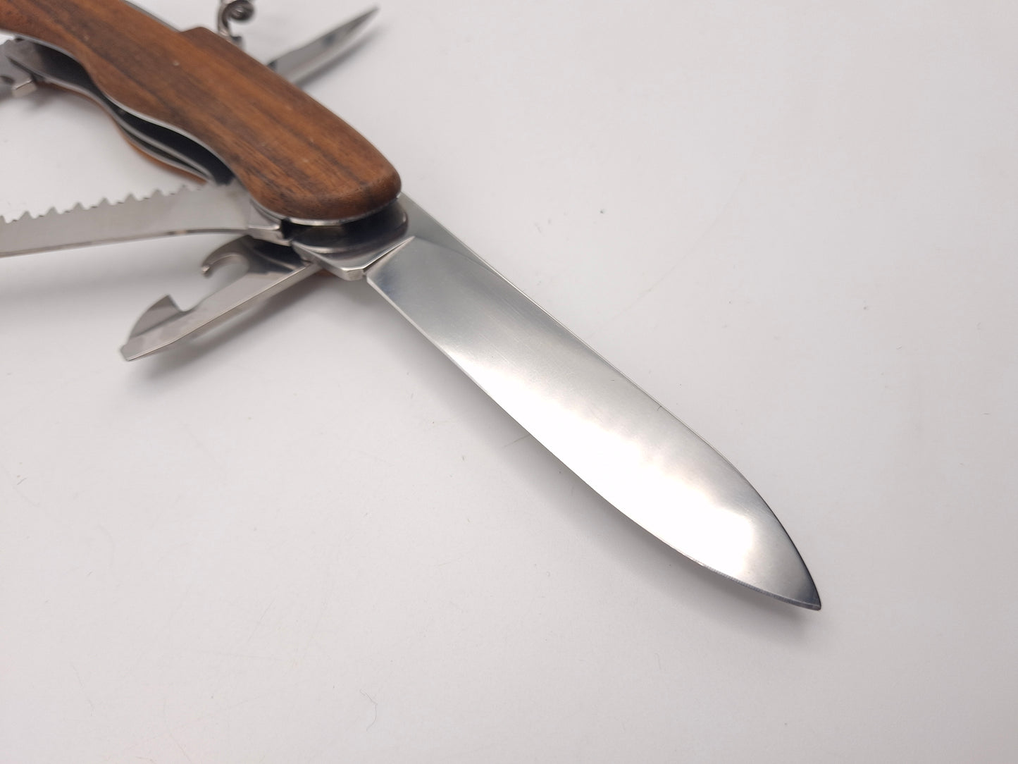 Victorinox Forester Wood – Grade B