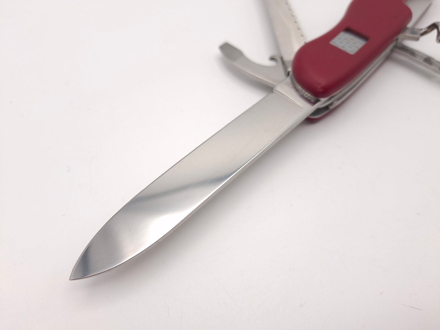 Victorinox Hunter Red – Grade B
