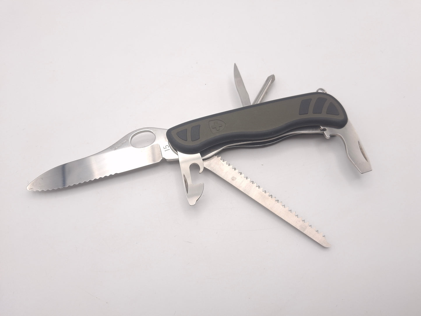 Victorinox Soldier 08 One Hand (Model 2015) – Grade B