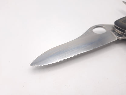 Victorinox Soldier 08 One Hand (Model 2015) – Grade B