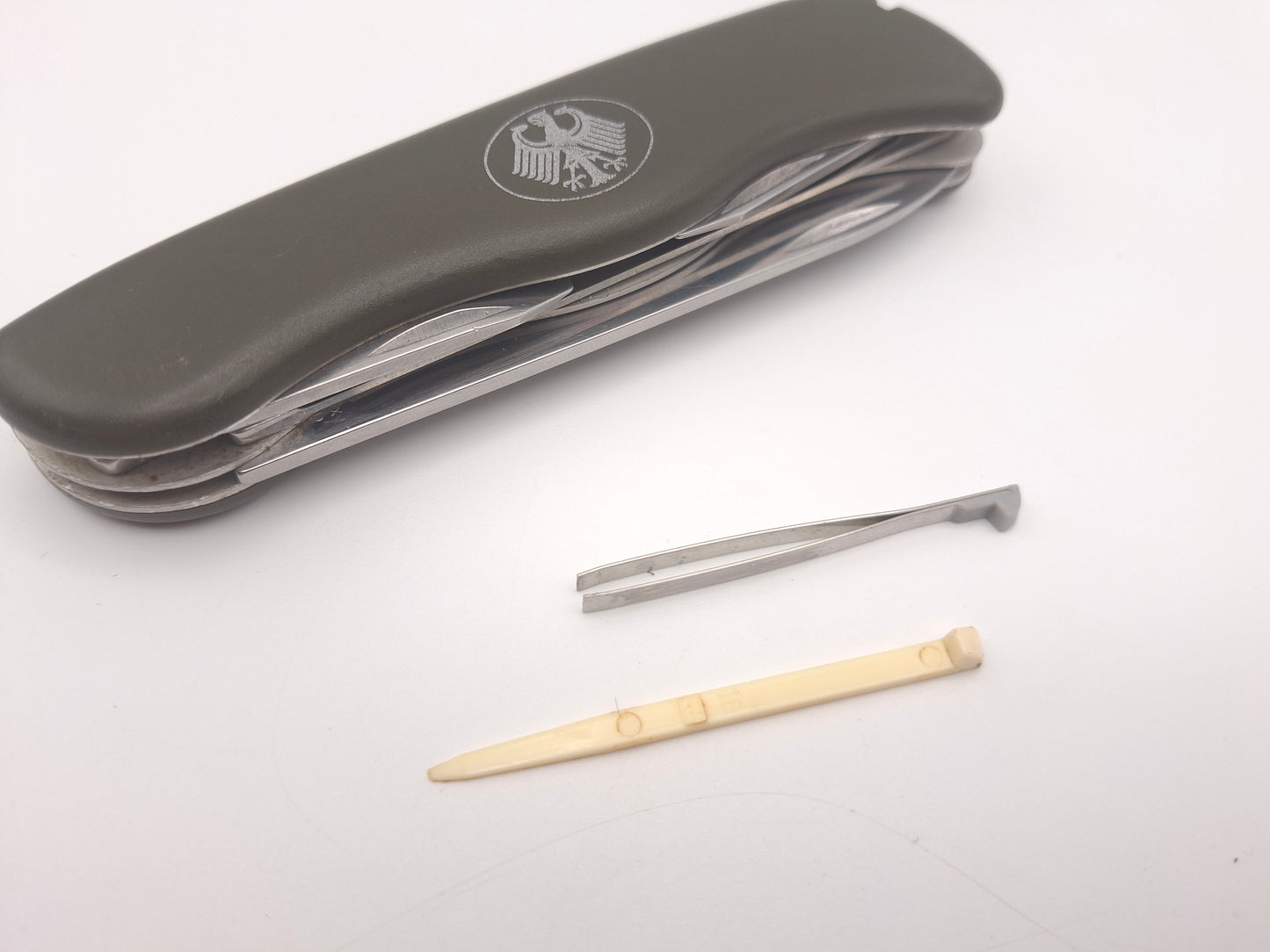 Victorinox GAK 111 (German Army Knife) BUND – Grade B