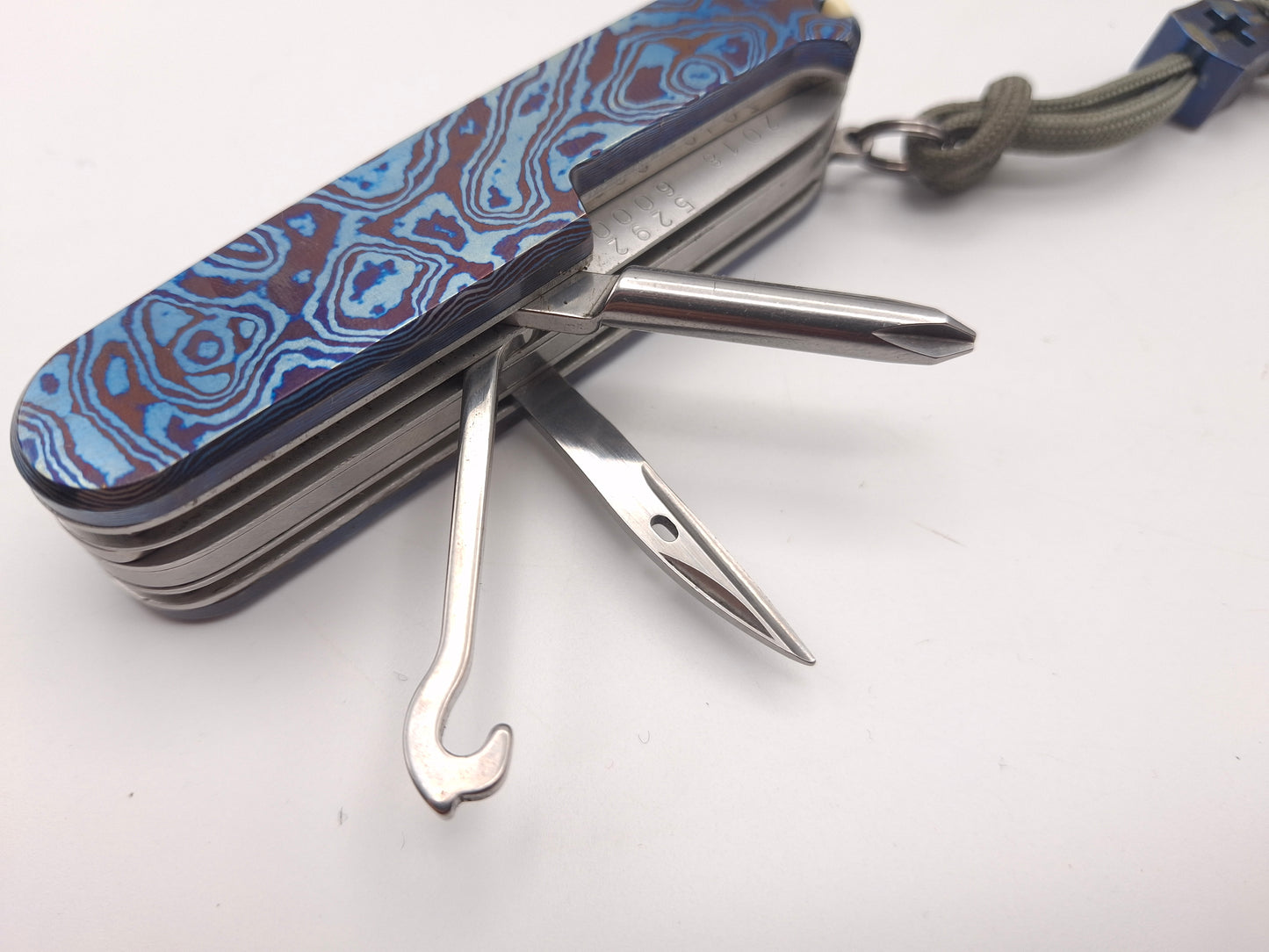 Victorinox Deluxe Tinker Damast Limited Edition 2018 MetonBoss Alien Timascus – Grade A