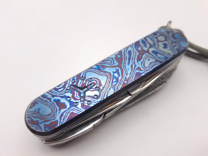 Victorinox Deluxe Tinker Damast Limited Edition 2018 MetonBoss Alien Timascus – Grade A