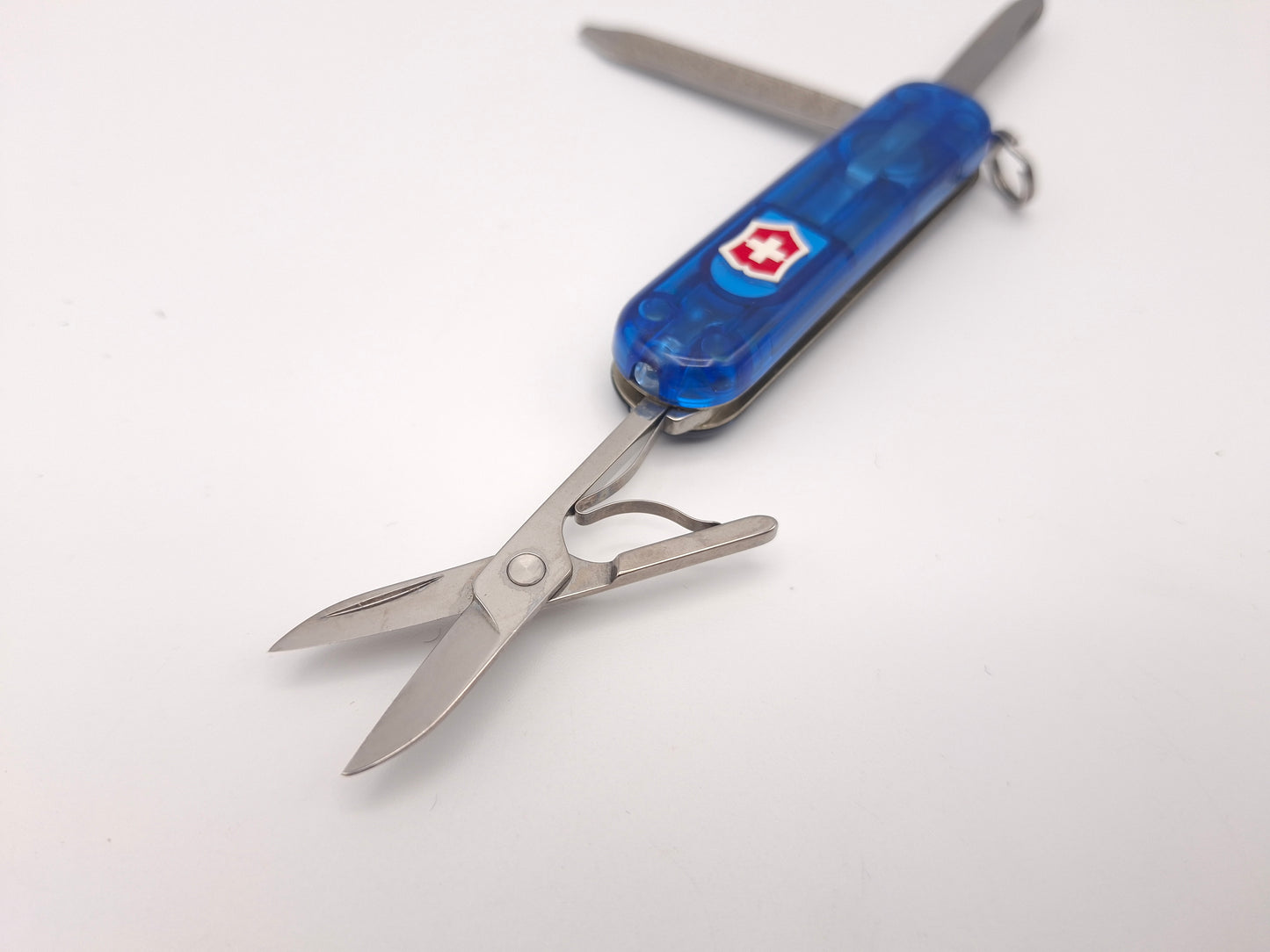 Victorinox Swiss Lite Blue Transparent – ​​Grade A