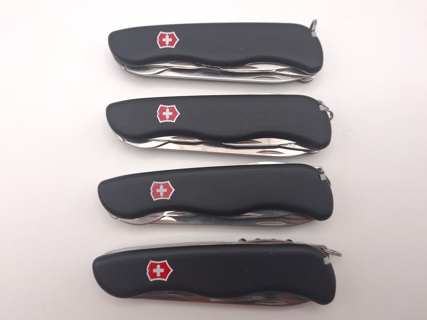 Victorinox Forester Black – Grade B