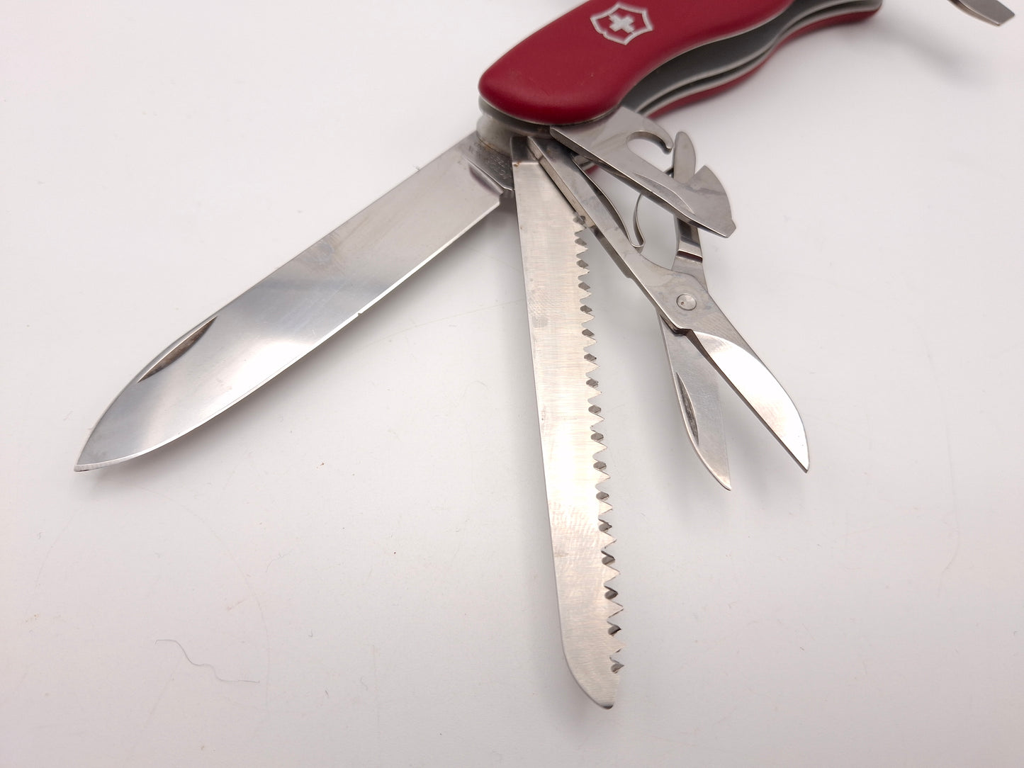 Victorinox Outrider Slide Lock Rood – Grade B