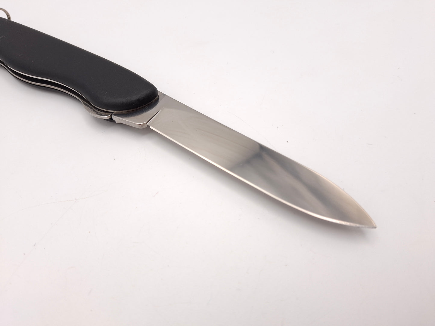 Victorinox Sentinel Zwart – Grade B