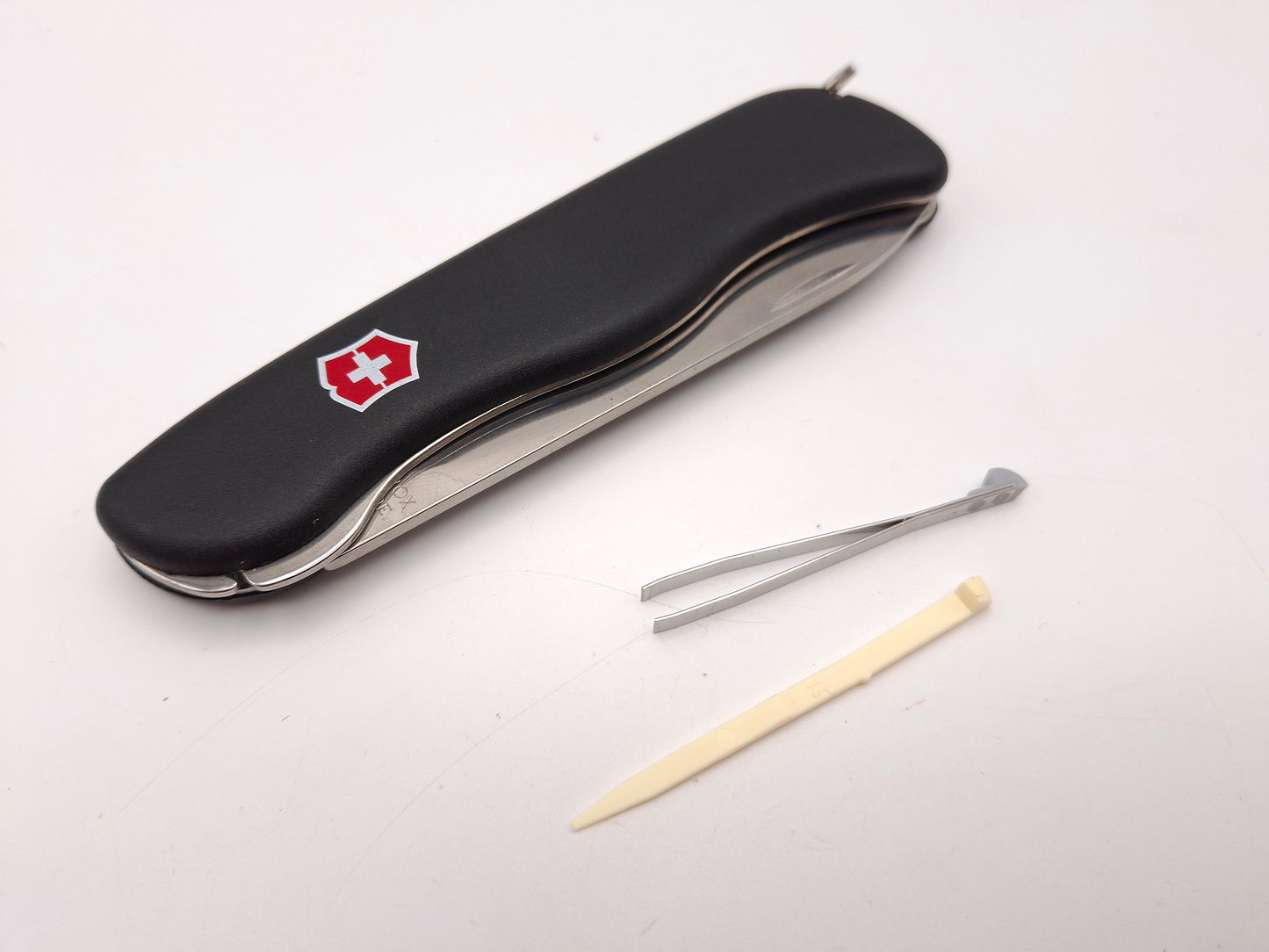 Victorinox Sentinel Zwart – Grade B