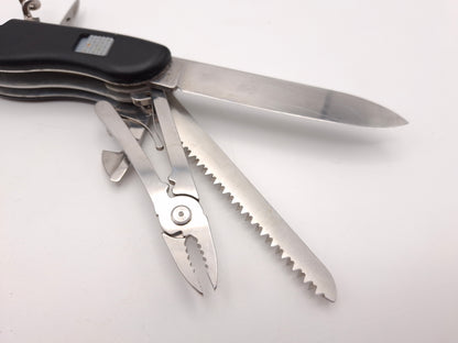Victorinox Atlas Slide-lock Black – Grade B