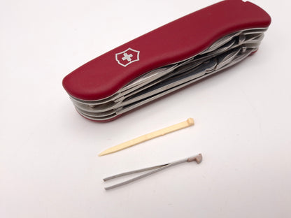 Victorinox Hercules Slide-lock Red – Grade B
