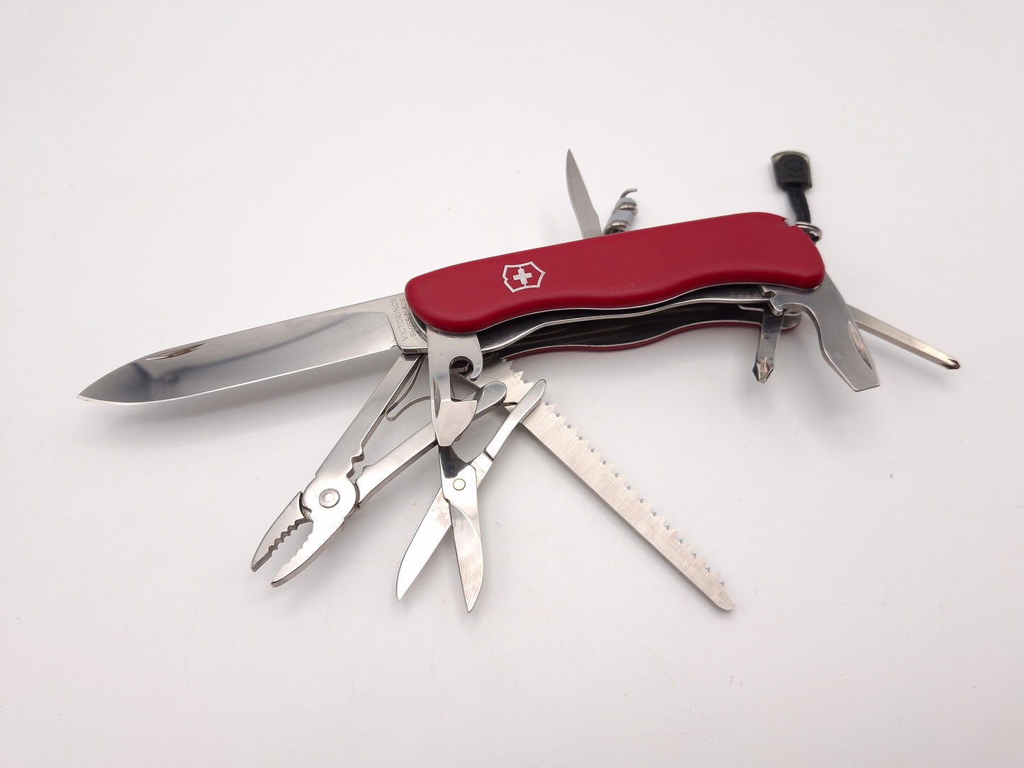 Victorinox Hercules Red – Grade B