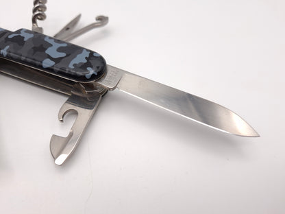Victorinox Huntsman Navy Camouflage gravering NORIKA – OUTLET