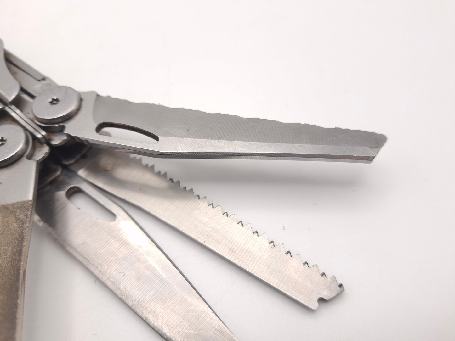 Leatherman Wave - blunt knife, rusty – OUTLET