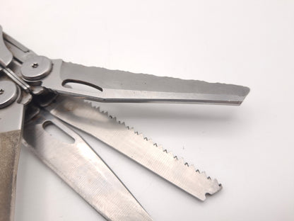 Leatherman Wave - blunt knife, rusty – OUTLET