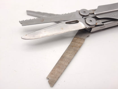 Leatherman Wave - blunt knife, rusty – OUTLET