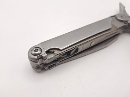 Leatherman Wave 2H – Defecte lock interne tools  – OUTLET