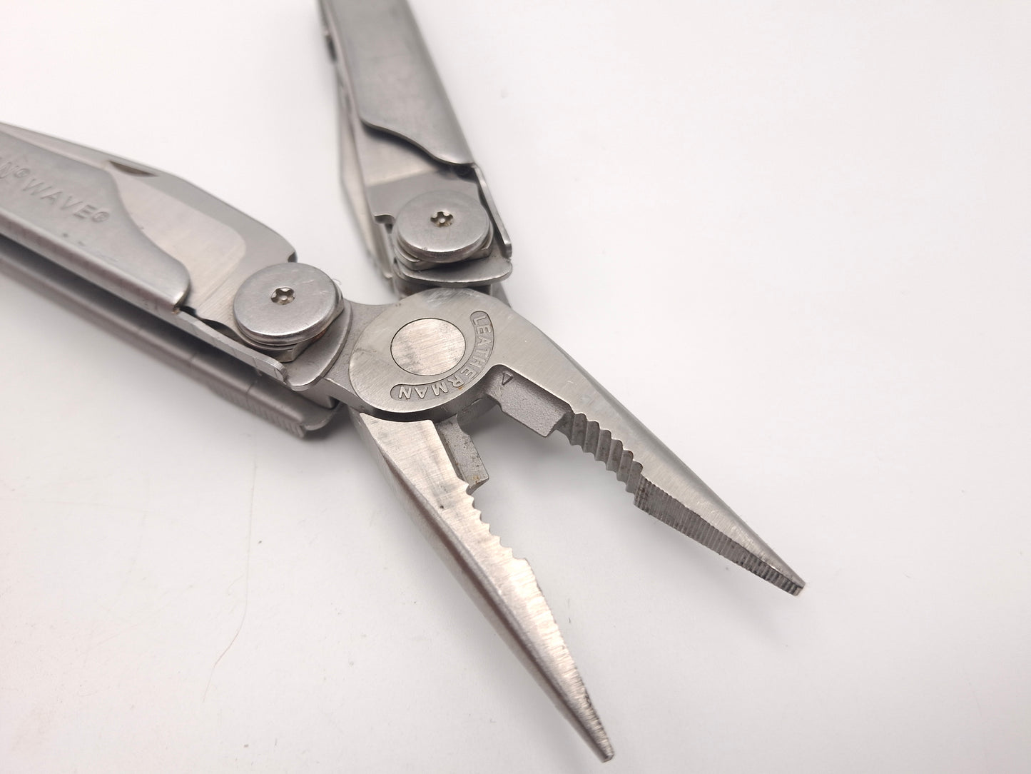 Leatherman Wave 2H – Defecte lock interne tools  – OUTLET