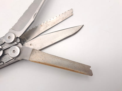 Leatherman Wave 2H – Defecte lock interne tools  – OUTLET