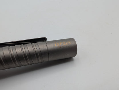 Olight i5T EOS Titanium Limited Edition - Grade B