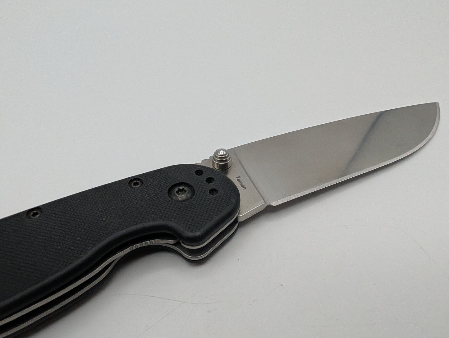 Ontario RAT Model 1 Zwart – Grade B