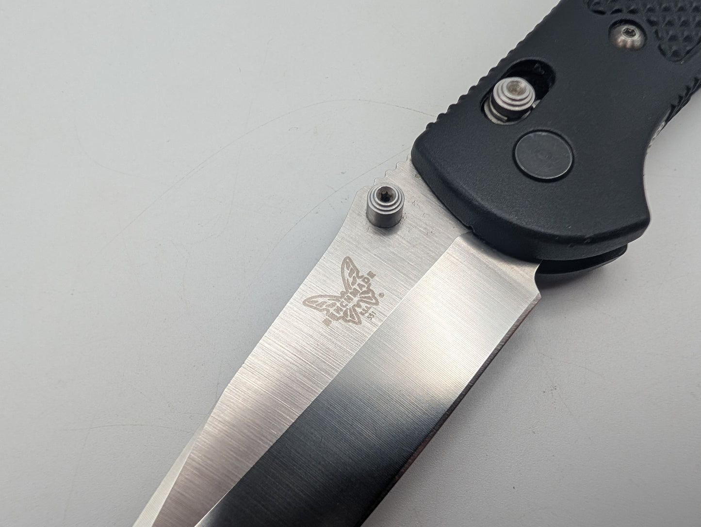 Benchmade 551 Griptilian 154CM Black – Grade A