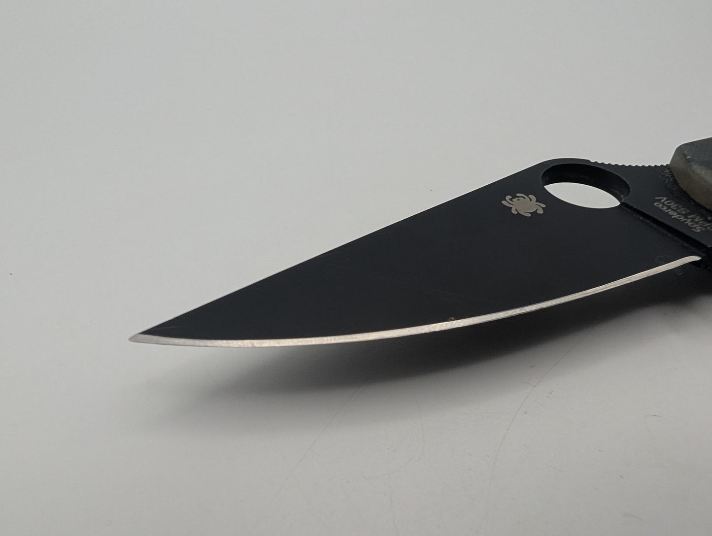 Spyderco Para Military 2 Digital Camo G-10 Black – Grade B