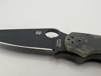 Spyderco Para Military 2 Digital Camo G-10 Black – Grade B