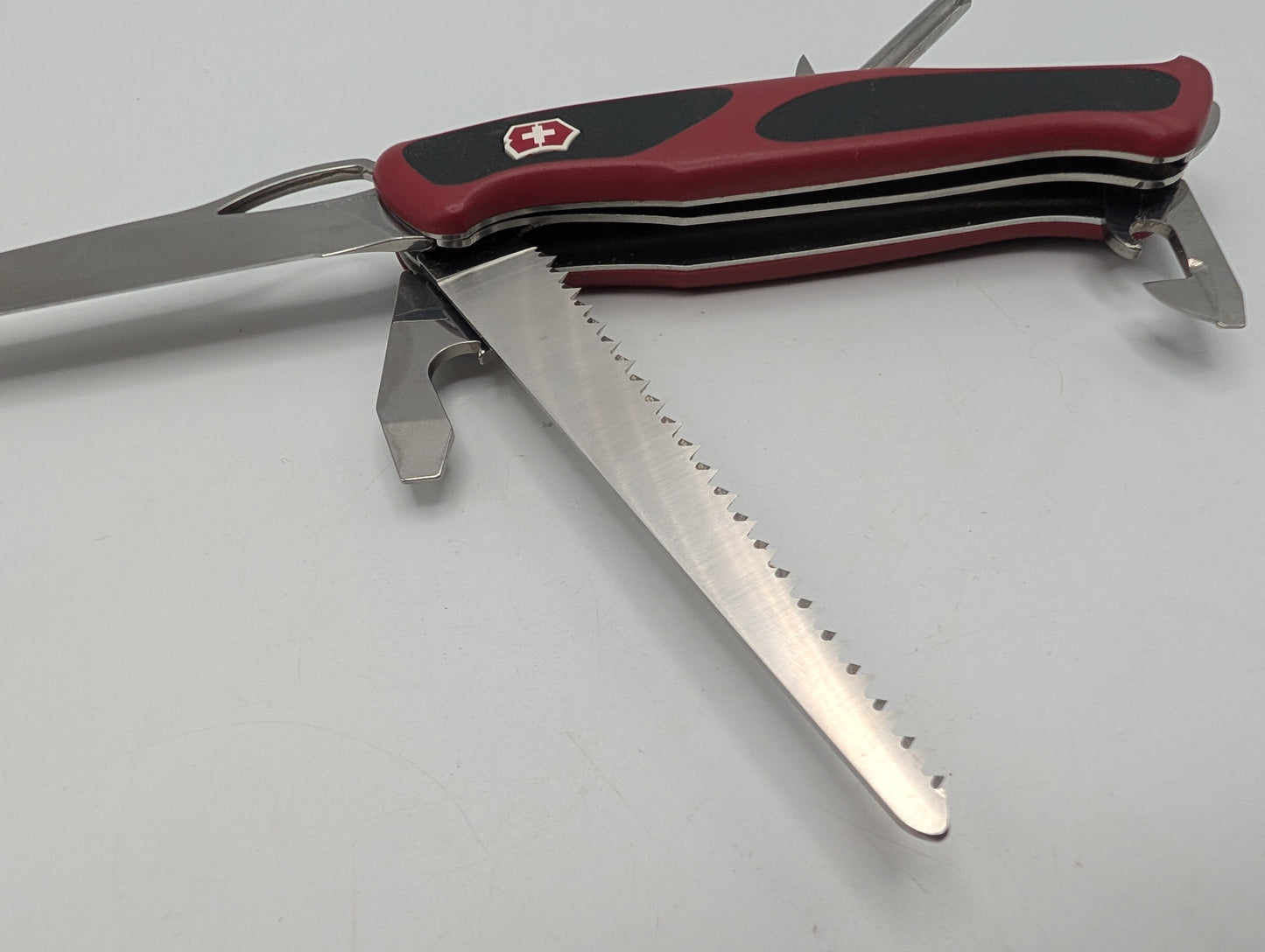 Victorinox RangerGrip 78 Rood/Zwart - Grade A