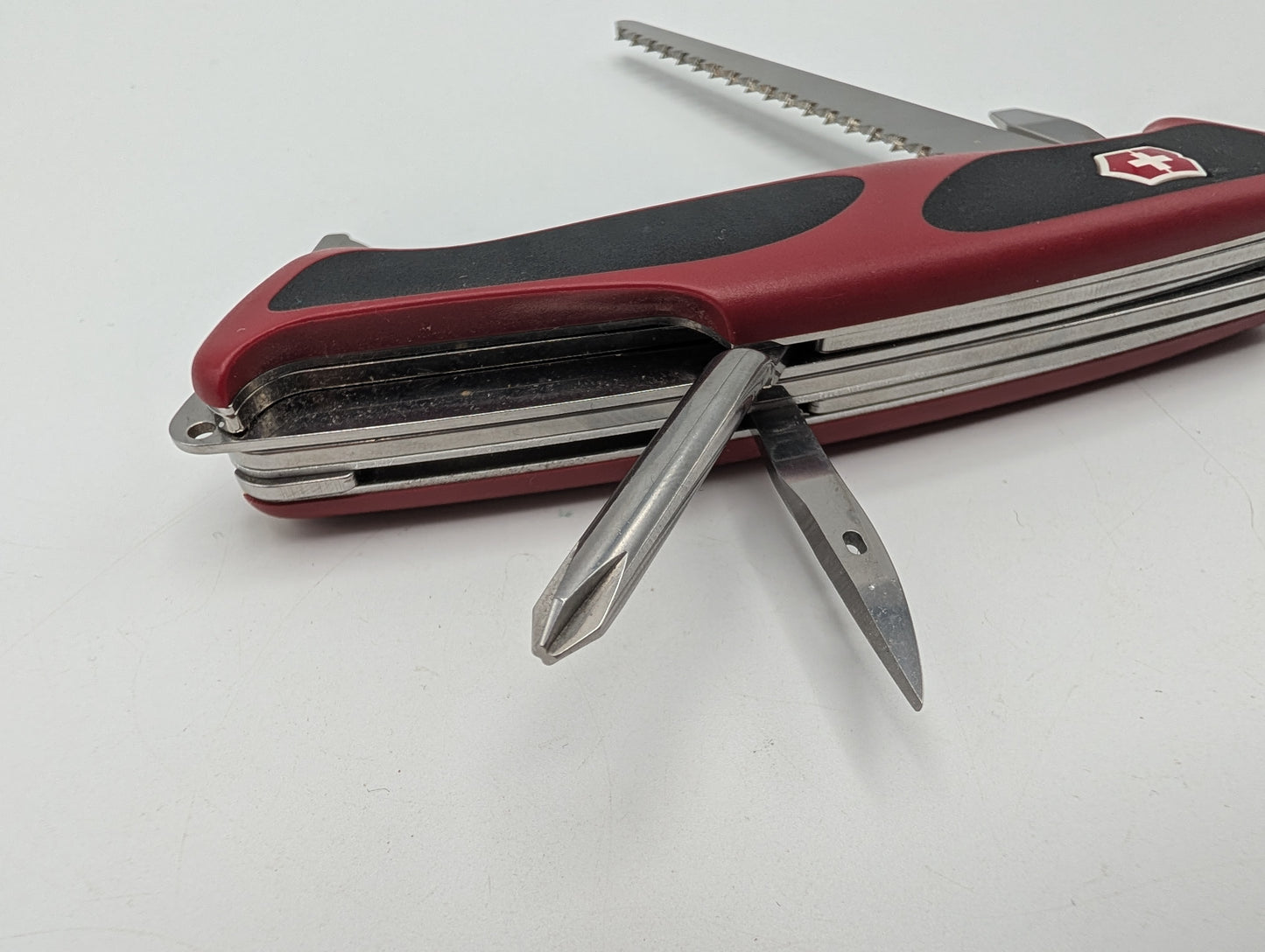 Victorinox RangerGrip 78 Rood/Zwart - Grade A