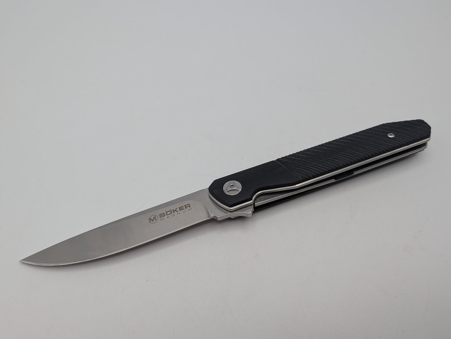 Böker Magnum Miyu Zwart – Grade B