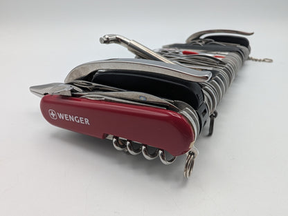 Couteau suisse Wenger Giant 16999 - Grade B