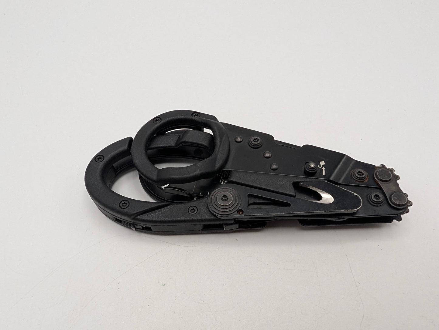 SOG Parashears Zwart – Grade B