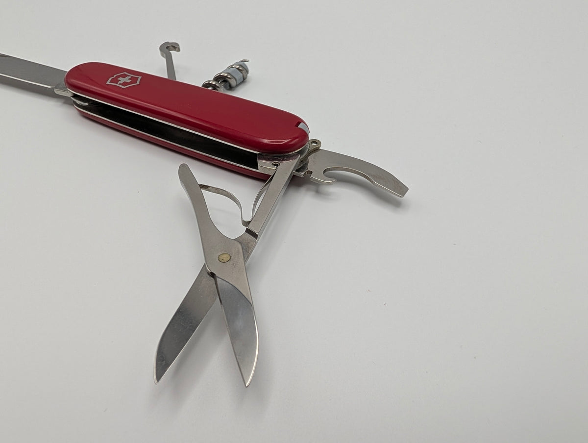 Victorinox Compact Rot – Güteklasse B