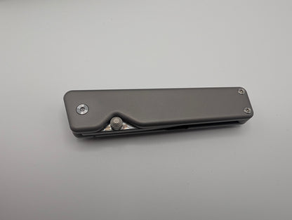 The James Brand The Chapter Titanium Damasteel – Grade A