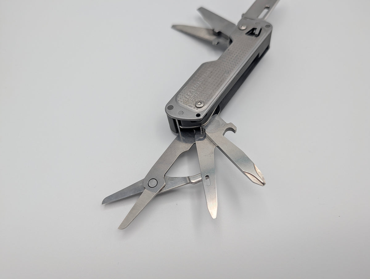Leatherman FREE T4 – Grade A