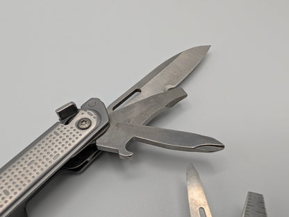 Leatherman Free P2 – Grade B