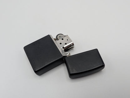 Zippo Classic Black and Red Matte – Grade B